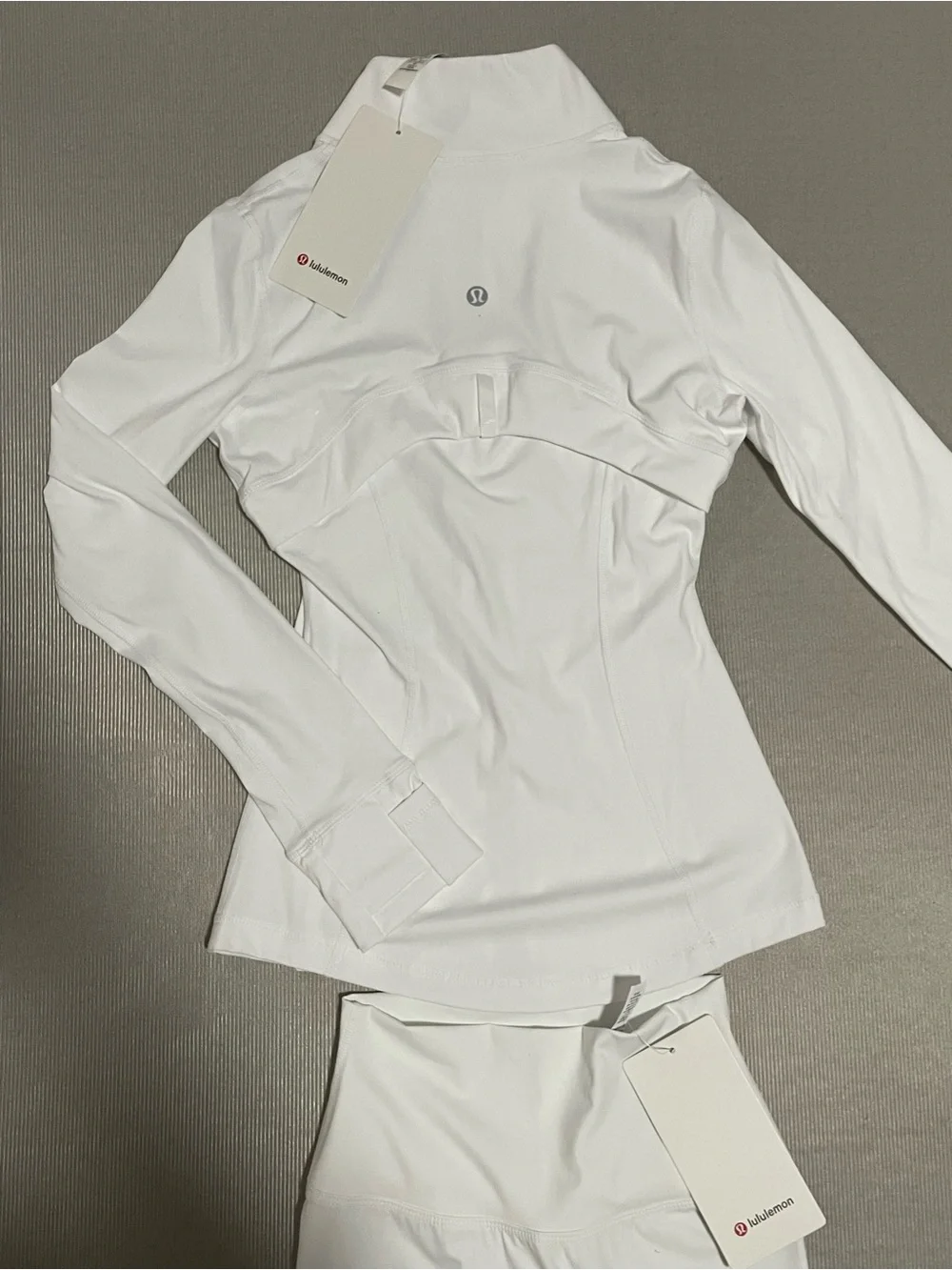 lululemon athletica sleek white